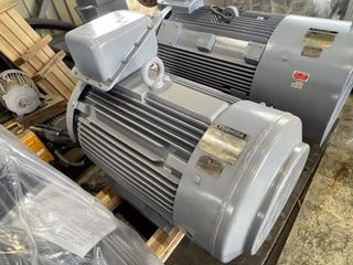 【中古】東芝製モーターの詳細画像|3枚目