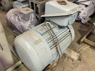 【中古】東芝製モーターの詳細画像|2枚目