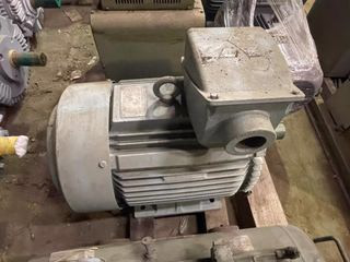 【中古】三菱製モーターの注目画像