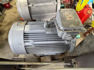 【中古】東芝製モーターの注目画像
