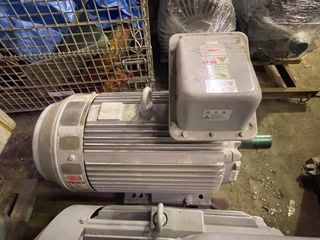 【中古】東芝製モーターの詳細画像|3枚目